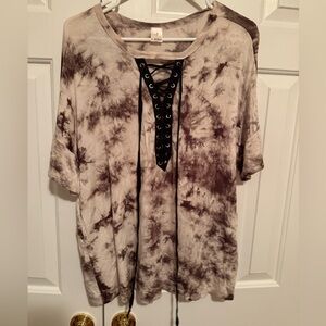 Cider Beige Tie-Dye Lace-Up Tee